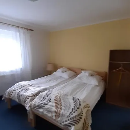 公寓 Apartament 103 *